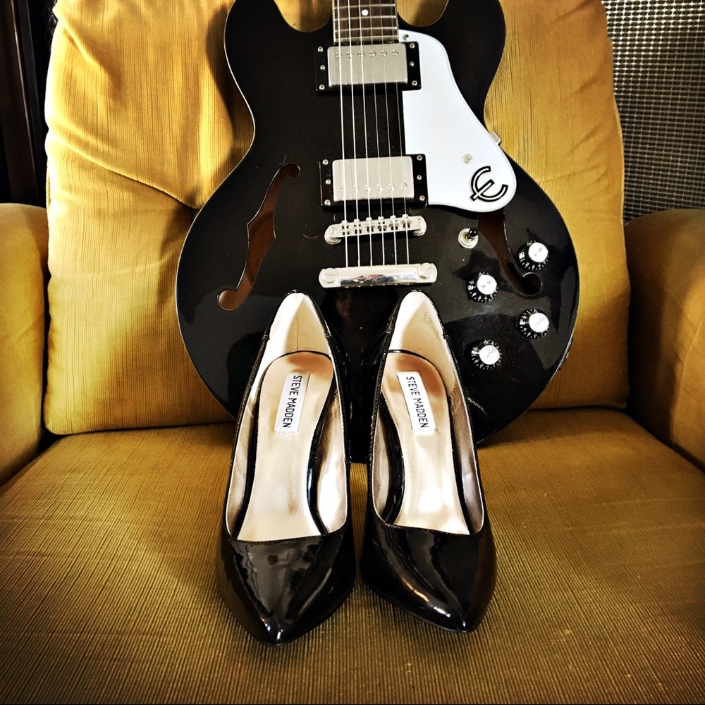 Steve Madden Black Sheen Heels